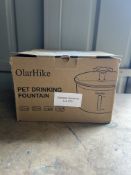 Pet Water Drinking Fountain. RRP £19.99 - GRADE U