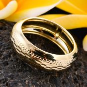 NEW!! 9K Yellow Gold Diamond Cut Band Ring
