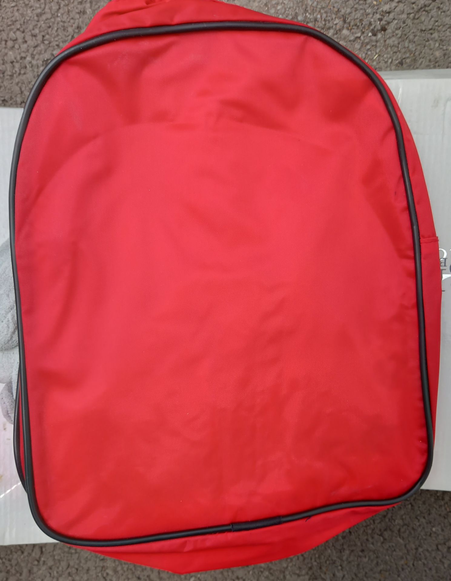 6 brand new children's rucksacks Red and Black - Image 2 of 2