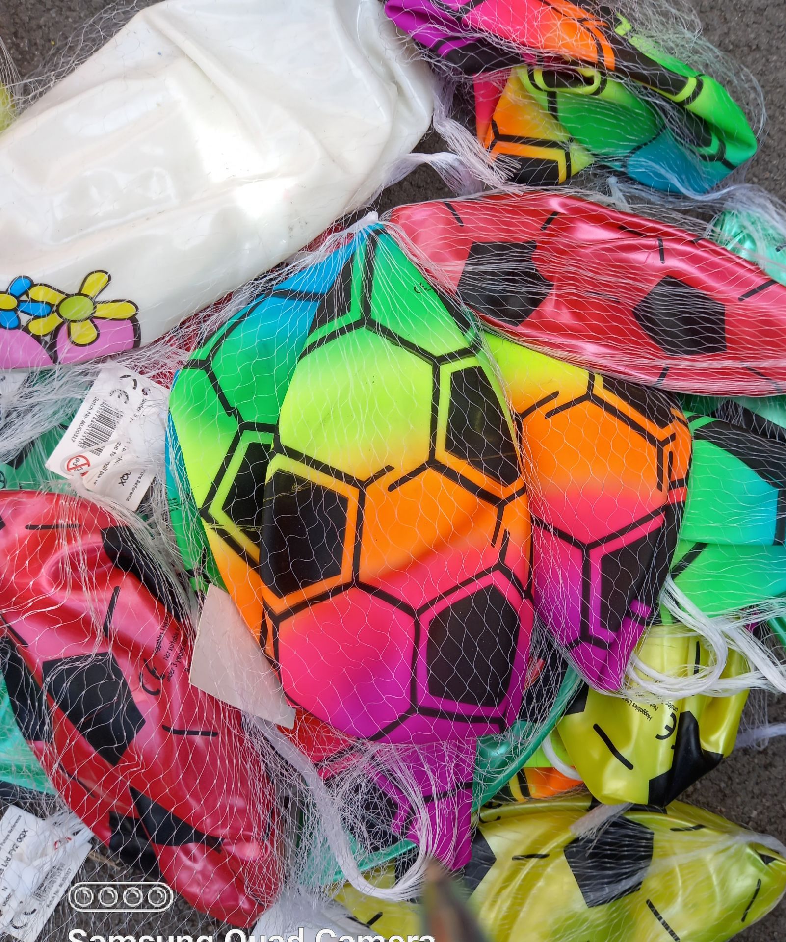 10 brand new kids footballs