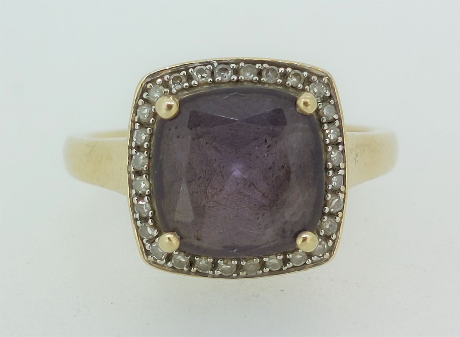 9ct Yellow Gold (375) Amethyst and Diamond Ring - Image 4 of 5