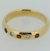 18ct Yellow Gold (750) Garnet & Diamond Ring