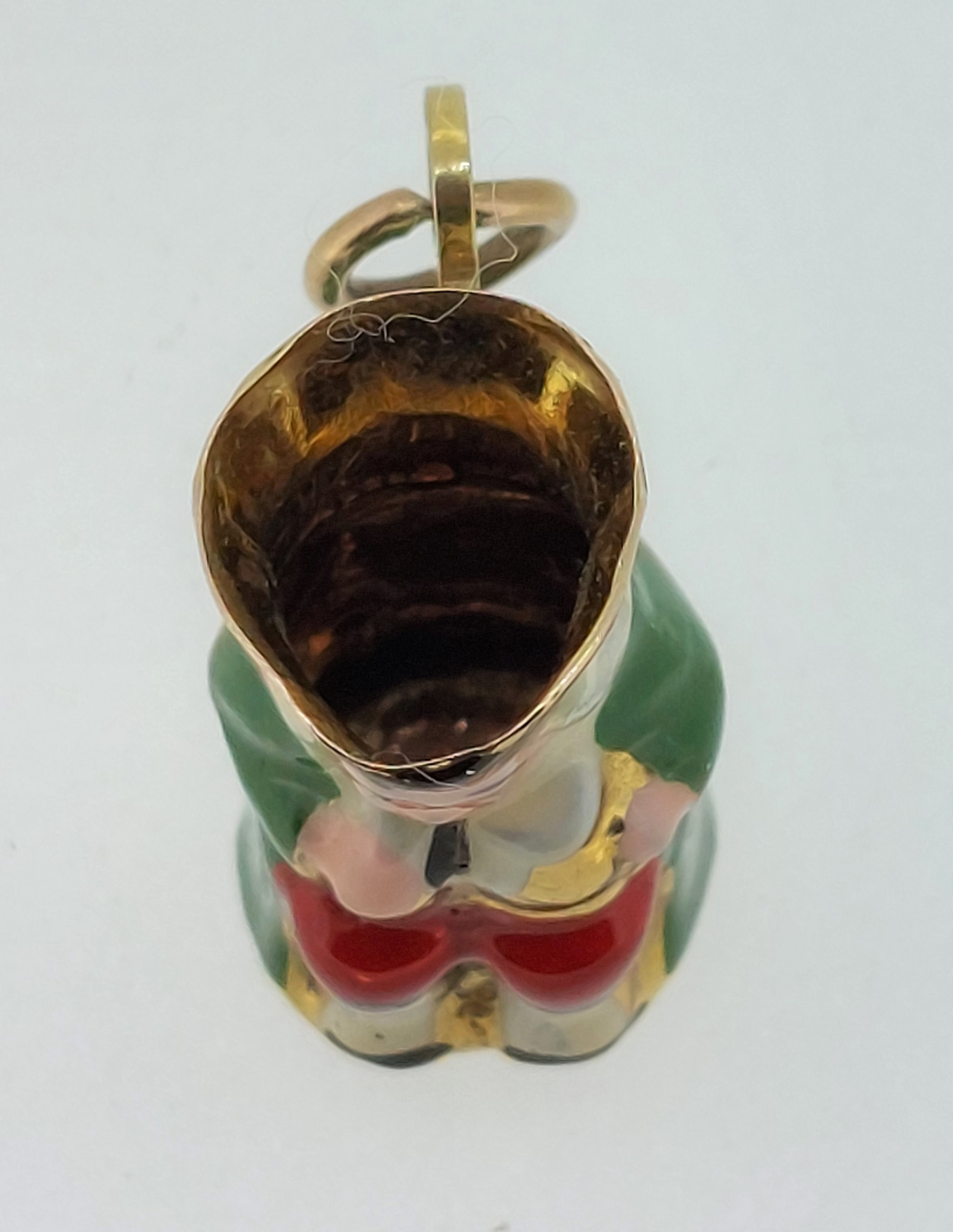 9ct Yellow Gold (375) Enamelled Toby Jug Charm Pendant - Image 6 of 8