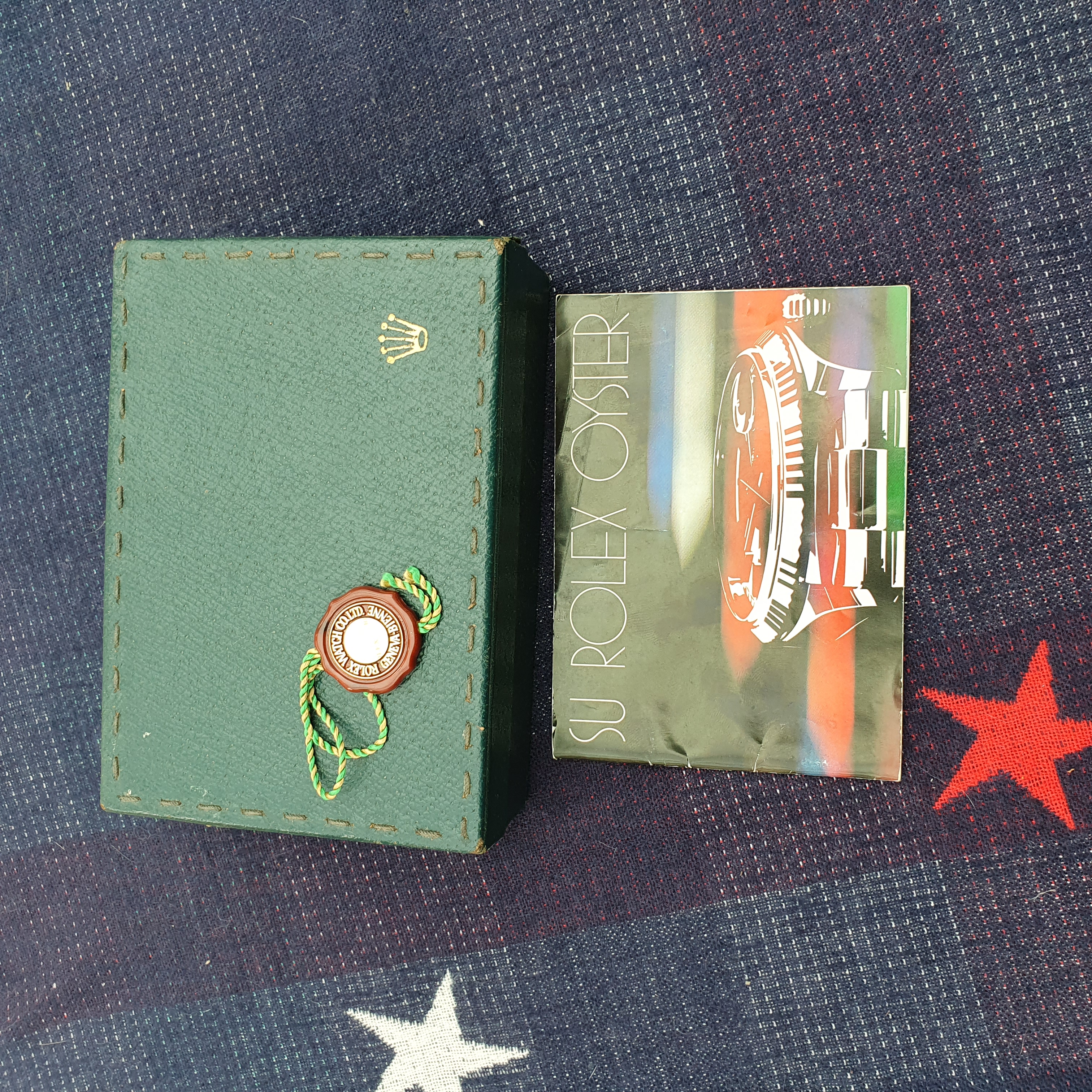 Rolex Box, Oyster Booklet (Spanish), Swingtag with Hologram - Image 2 of 3