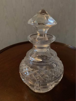 Victorian Crystal Scent Flacon - Image 2 of 2