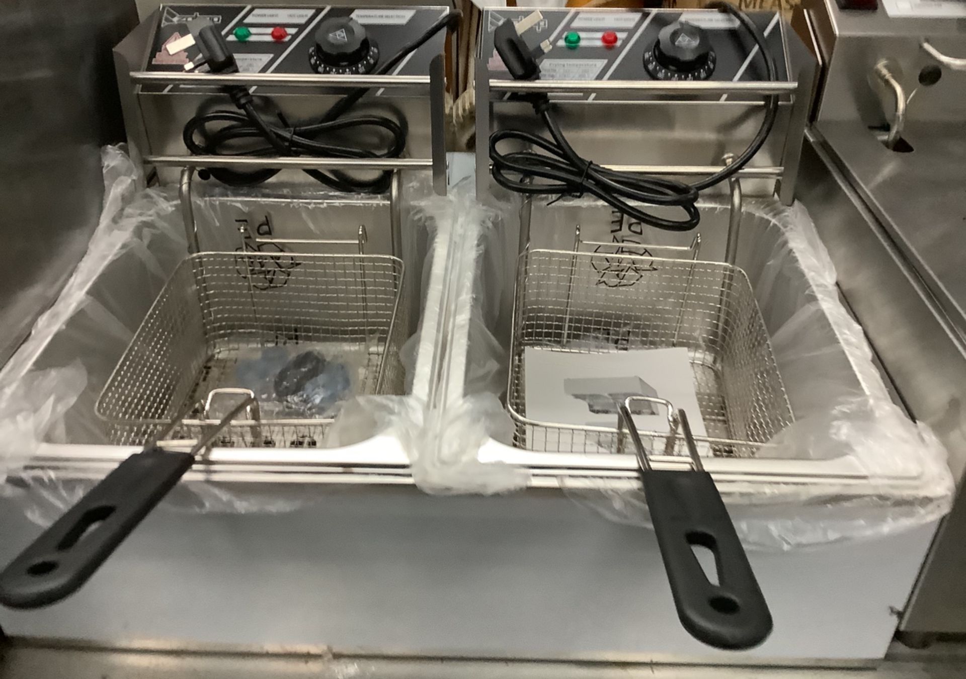 Brand New Double Electric Fryer in Box - Image 2 of 2