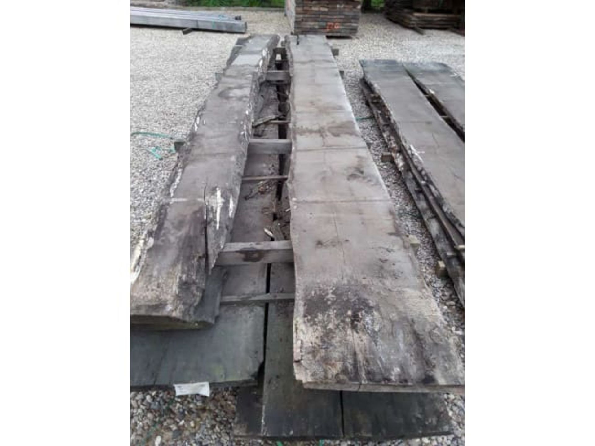 9 x Hardwood Air Dried Timber Waney Edge / Live Edge English Oak Boards / Slabs / Planks - Image 3 of 7