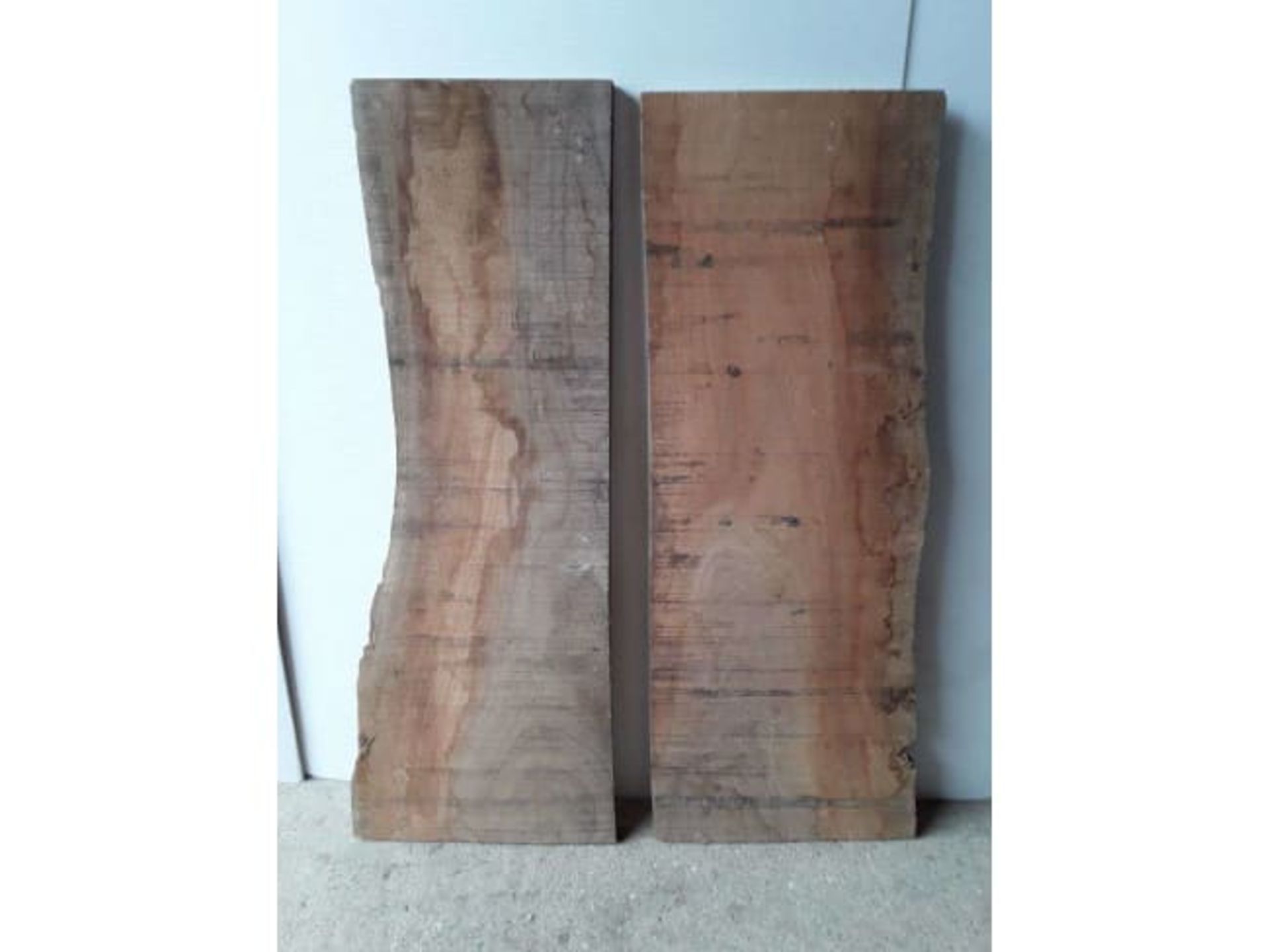 2 x Hardwood Kiln Dried Timber Sawn Waney Edge English Elm Boards / Planks - Image 2 of 3