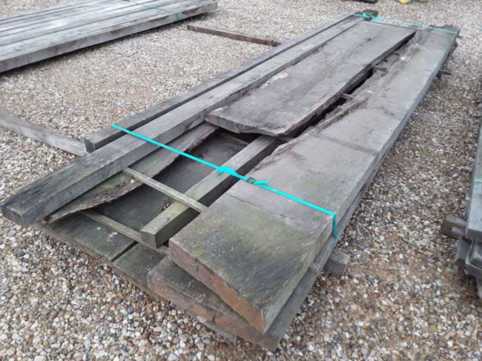 8 x Hardwood Air Dried Sawn Waney Edge / Square Edge English Oak Boards / Planks - Bild 2 aus 5