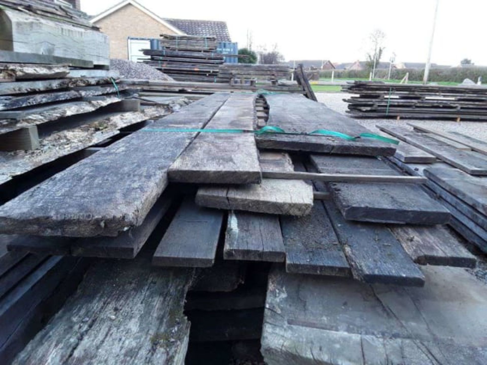 13 x Hardwood Timber Sawn Air Dried English Oak Waney Edge / Live Edge Boards / Slabs / Planks - Image 2 of 7