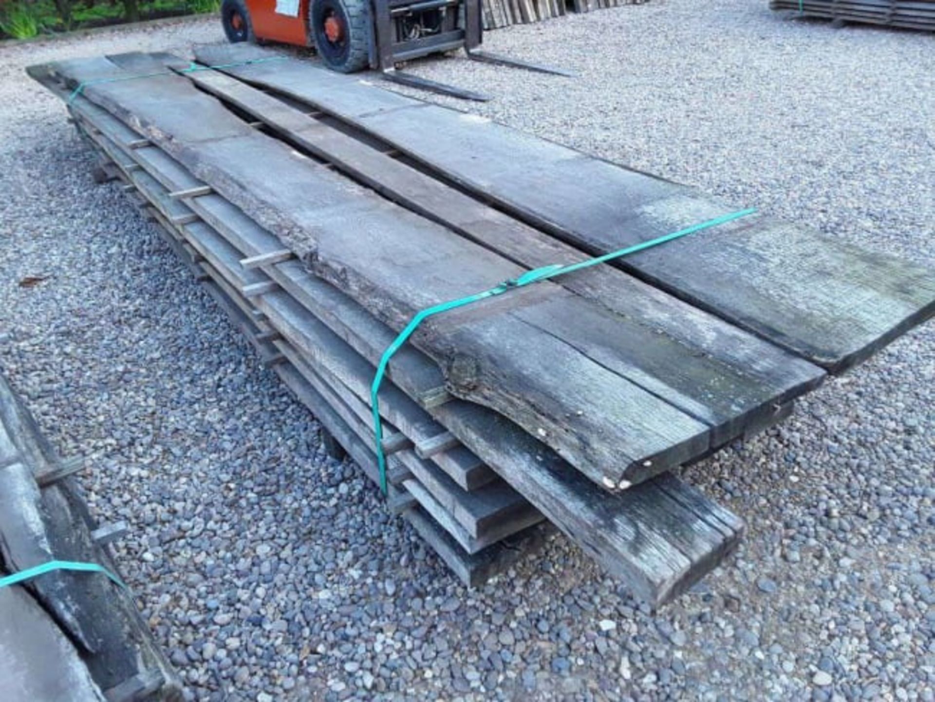30 x Hardwood Sawn Timber Air Dried Waney Edge / Live Edge / Square Edge English Oak Boards / Sla...