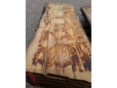 Hardwood Air Dried Sawn Timber Waney Edge / Live Edge English Sweet Chestnut Slab / Table Top