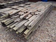 220 x Hardwood Air Dried Timber Sawn English Oak & Ash Board / Plank / Rail Offcuts