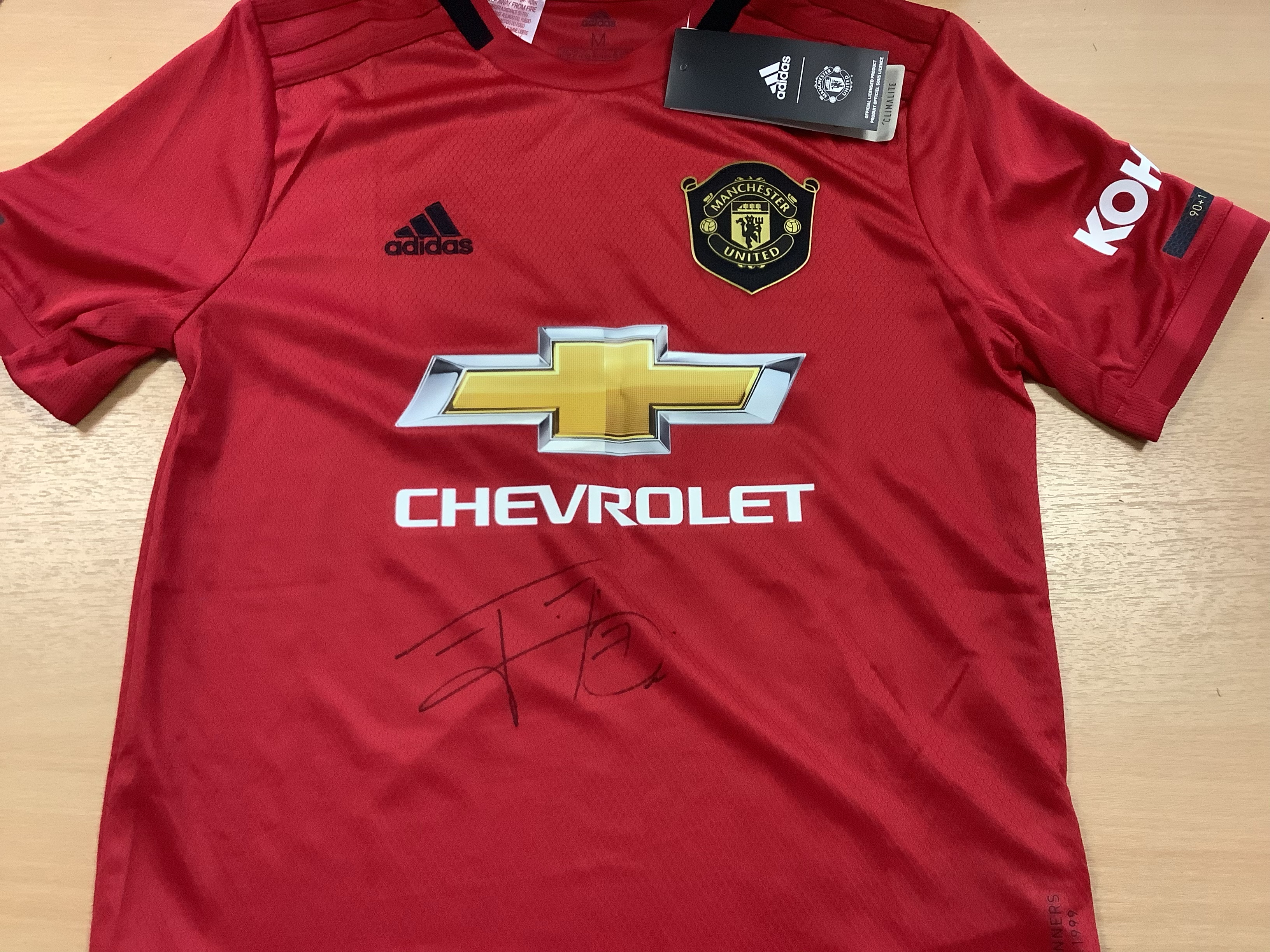 Edinson Cavani Manchester United Signed Shirt Age 11-12