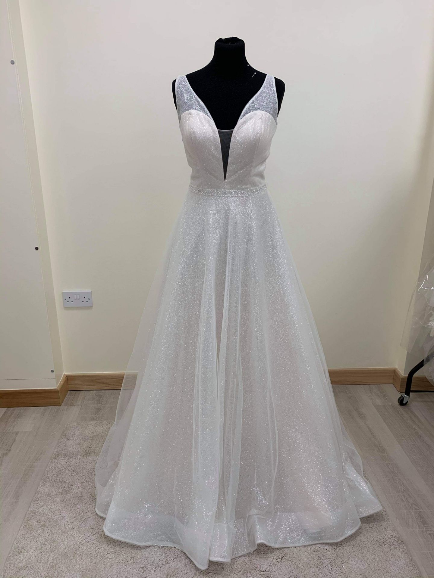 Ladybird Wedding Dress Size 10.