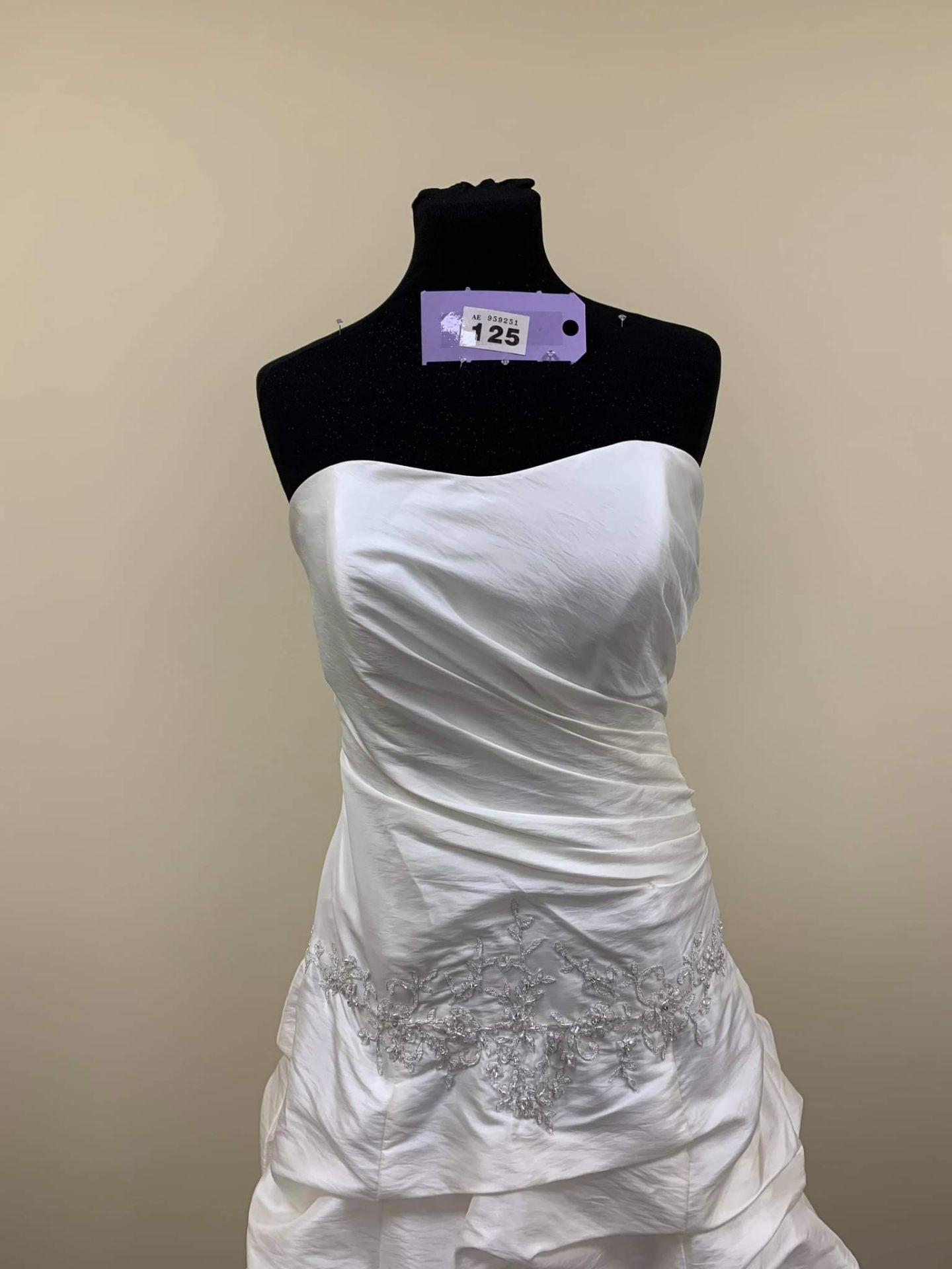 Alfred Angelo Wedding Dress Size Small - Image 2 of 4