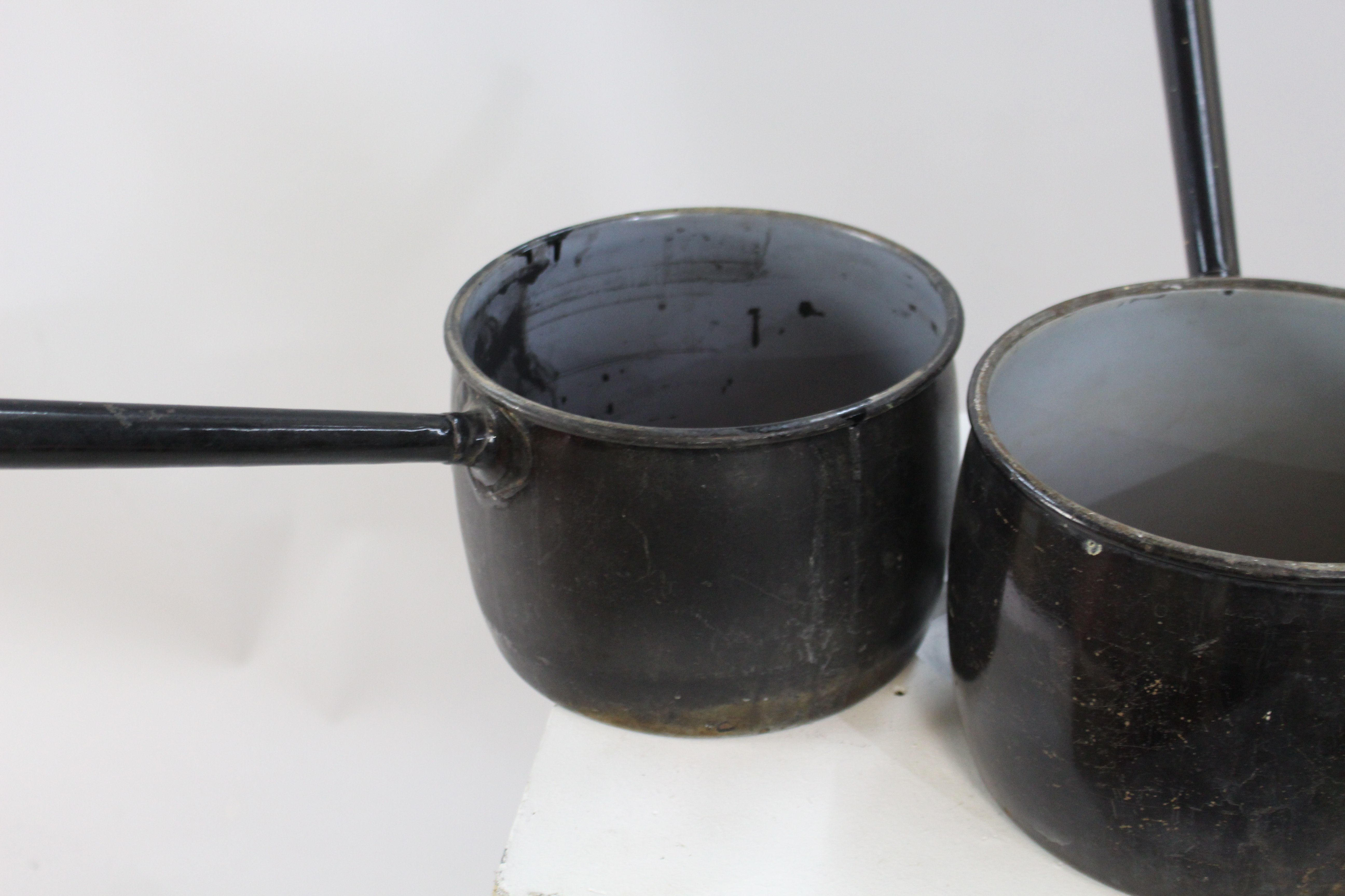 Pair of Antique Cast Saucepans - Image 3 of 3