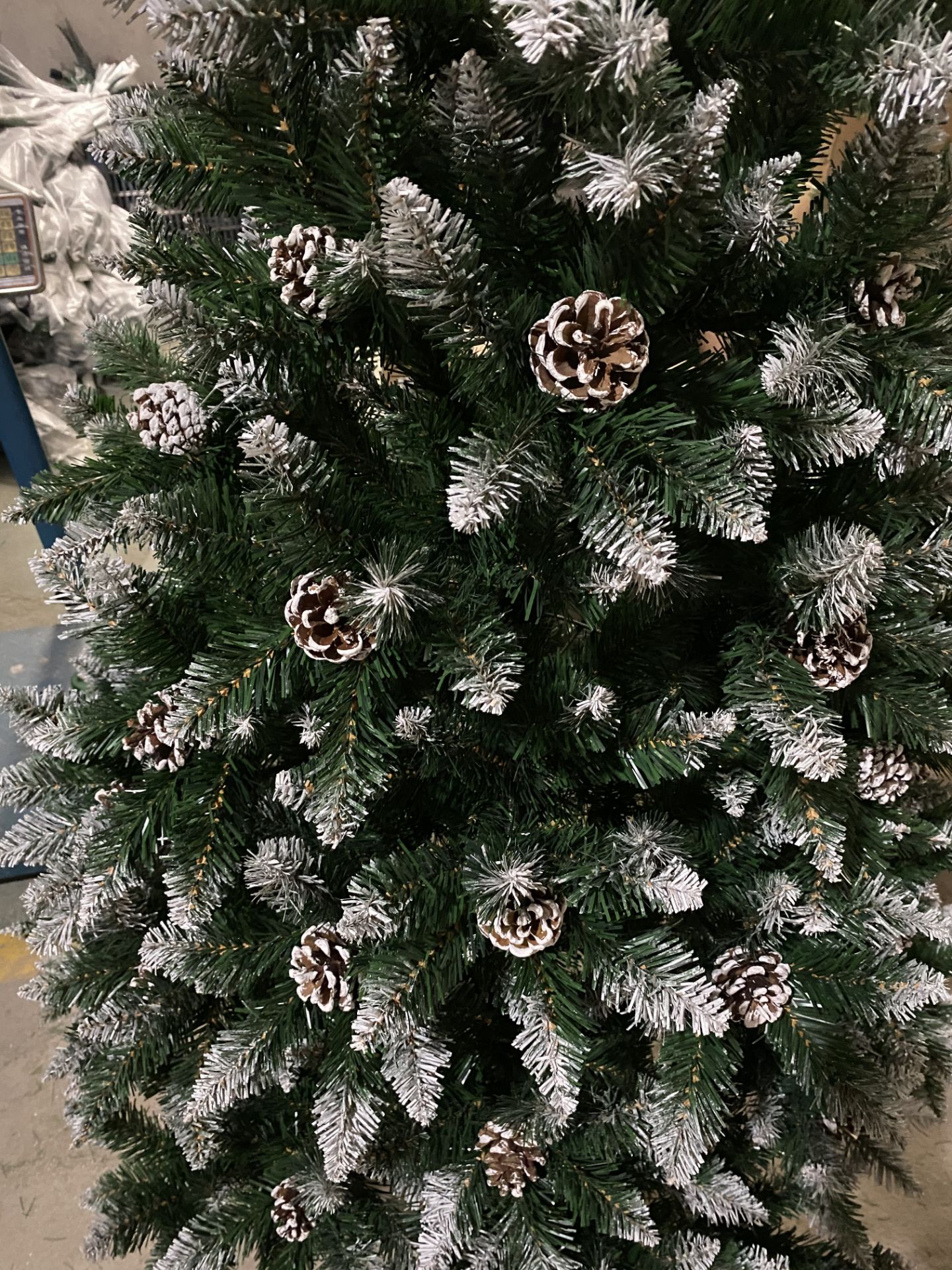 5 x Christmas Tree Artificial with Snow Frosted Tips and Pine Cones 5ft - Image 2 of 4
