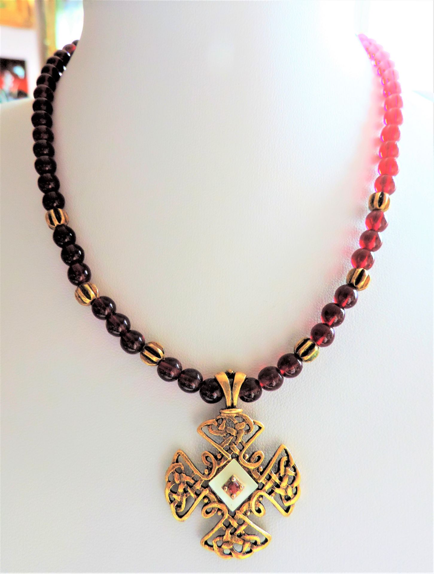 Vintage Garnet Bead Pendant Necklace