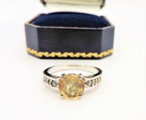 Sterling Silver 1.8 ct Citrine Ring New with a Gift Pouch