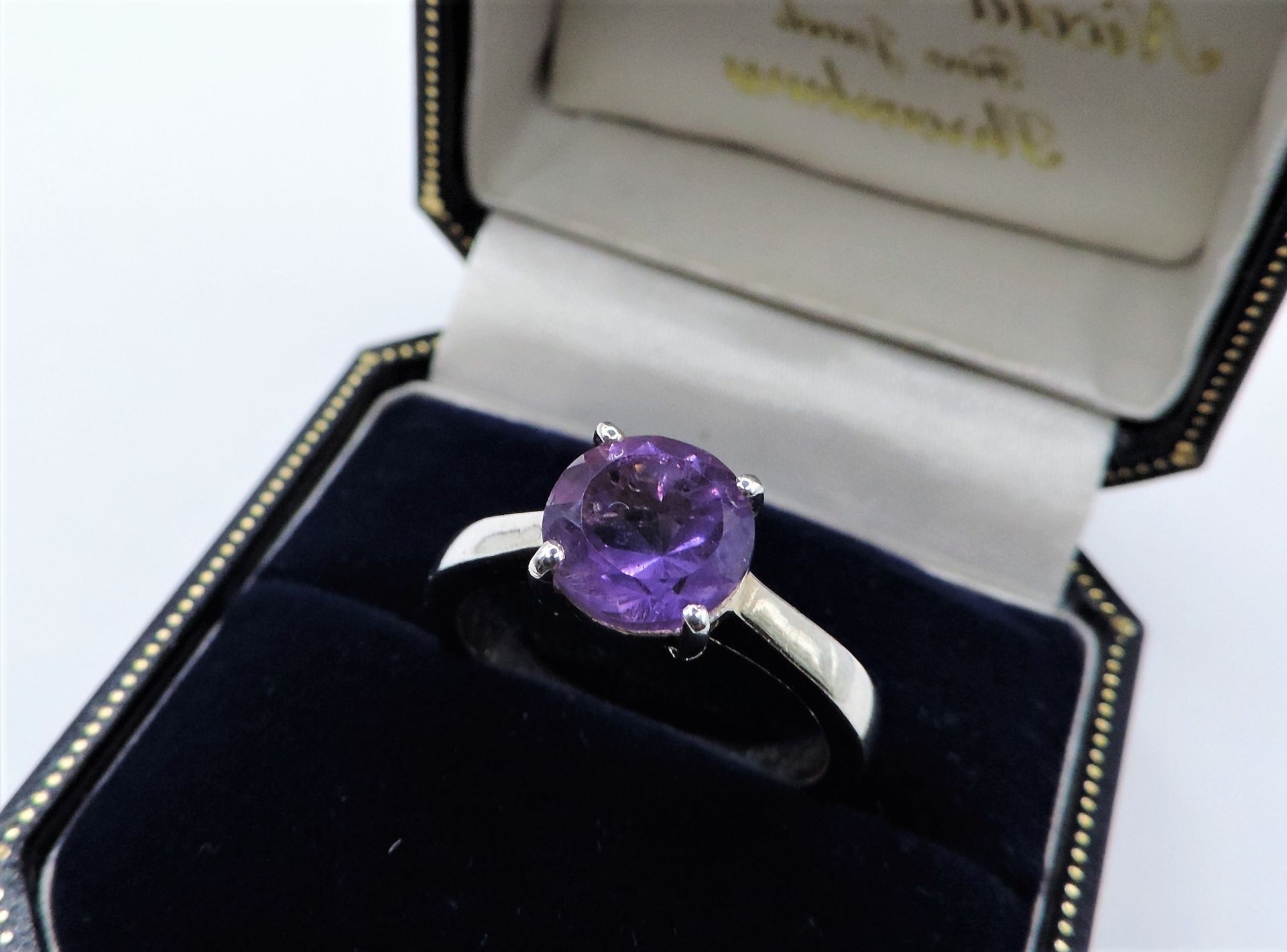 Sterling Silver 1.3 carat Amethyst Ring New with Gift Pouch