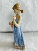 Lladro 5648 'Courtney'