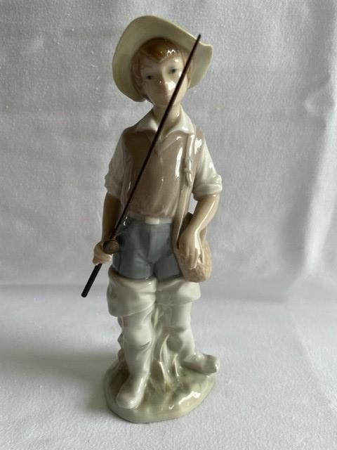 Lladro 4890 Fisher Boy Figurine