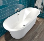 Title: RRP £999. Tulip Freestanding Bath With Crome Click Clack Waste And Slotted Built In