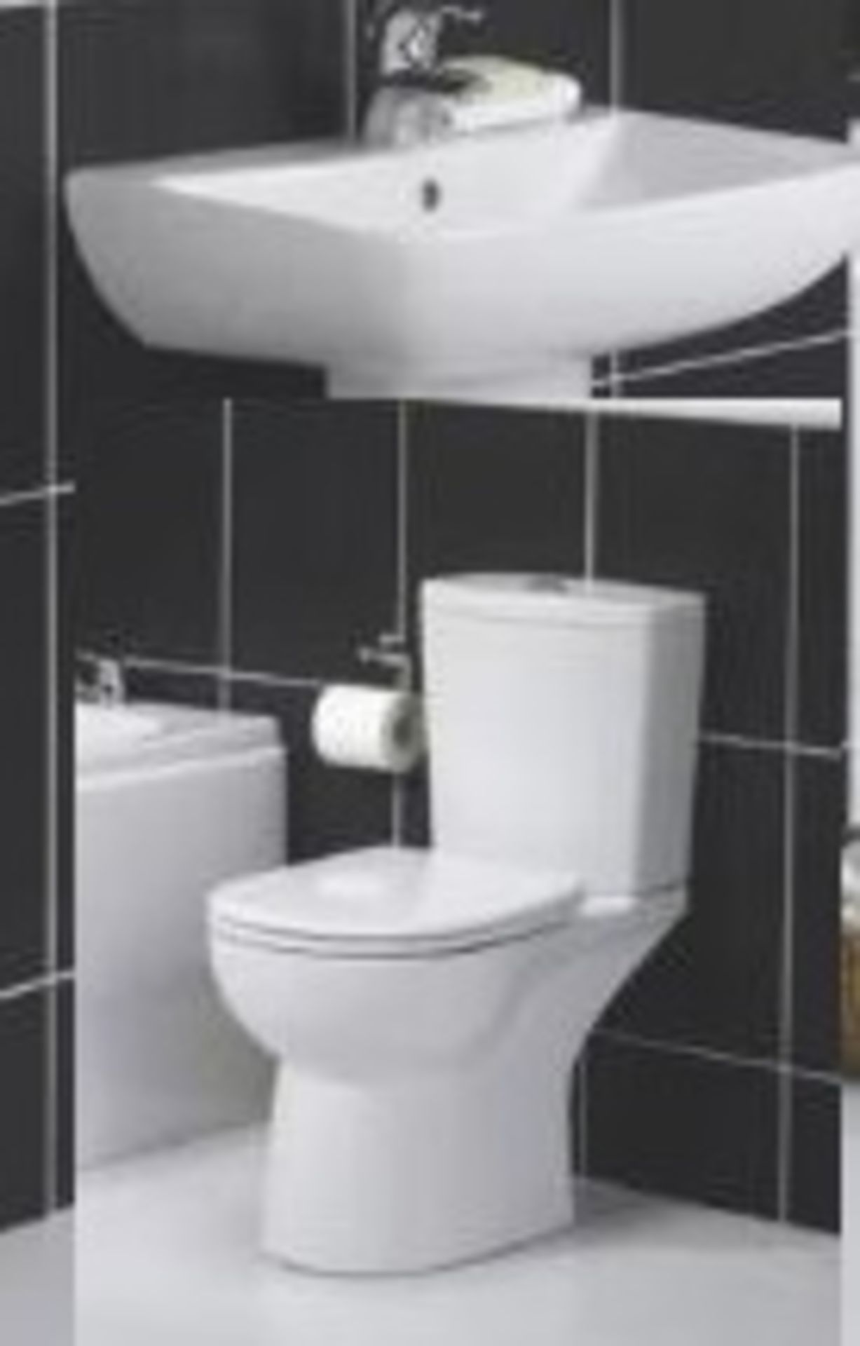 Title: RRP £245. Ideal Standard 'VueÍ Dual Flush Modern Toilet With Matching Basin. Appears New &