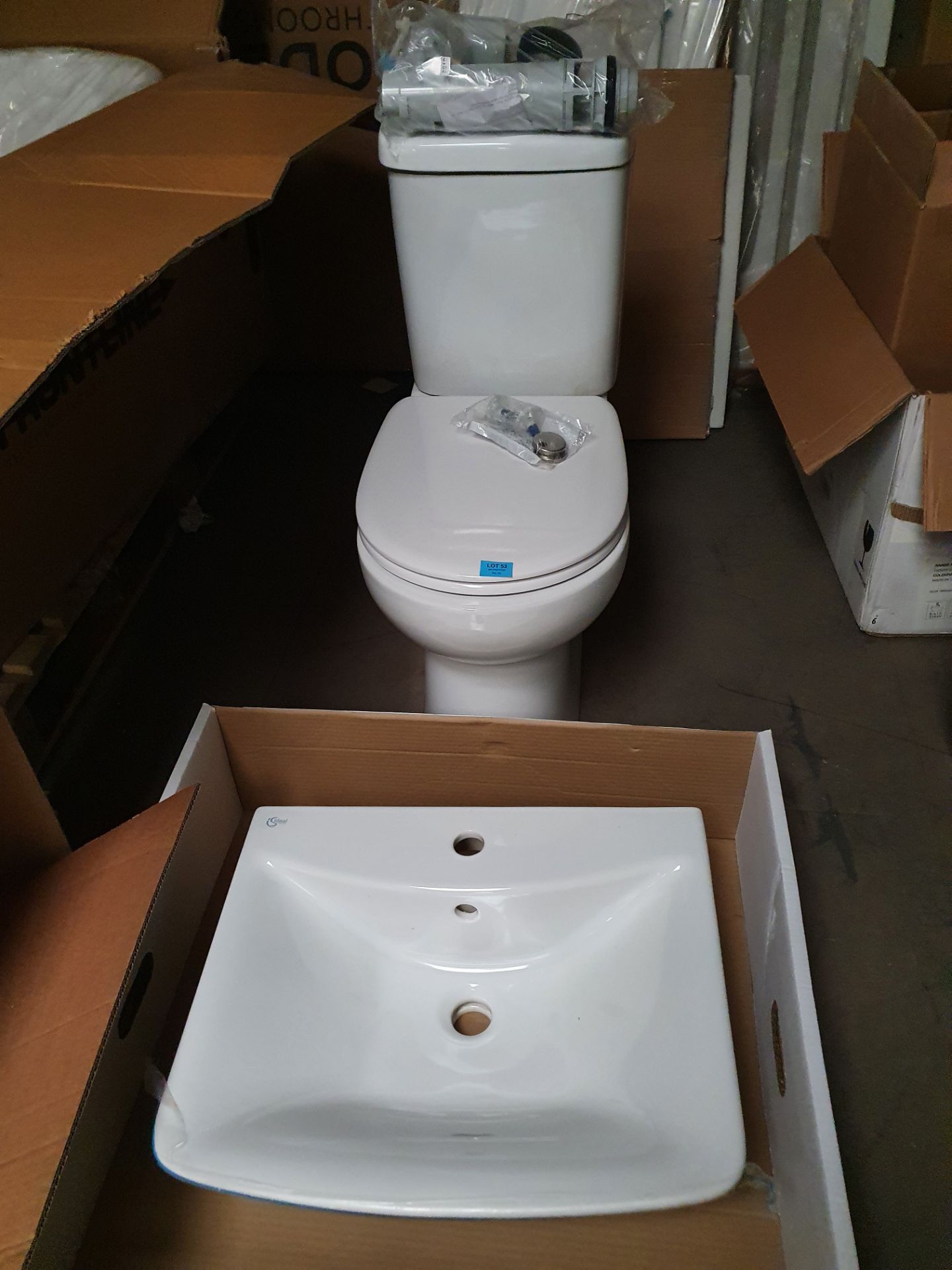 Title: RRP £245. Ideal Standard 'VueÍ Dual Flush Modern Toilet With Matching Basin. Appears New & - Image 2 of 4