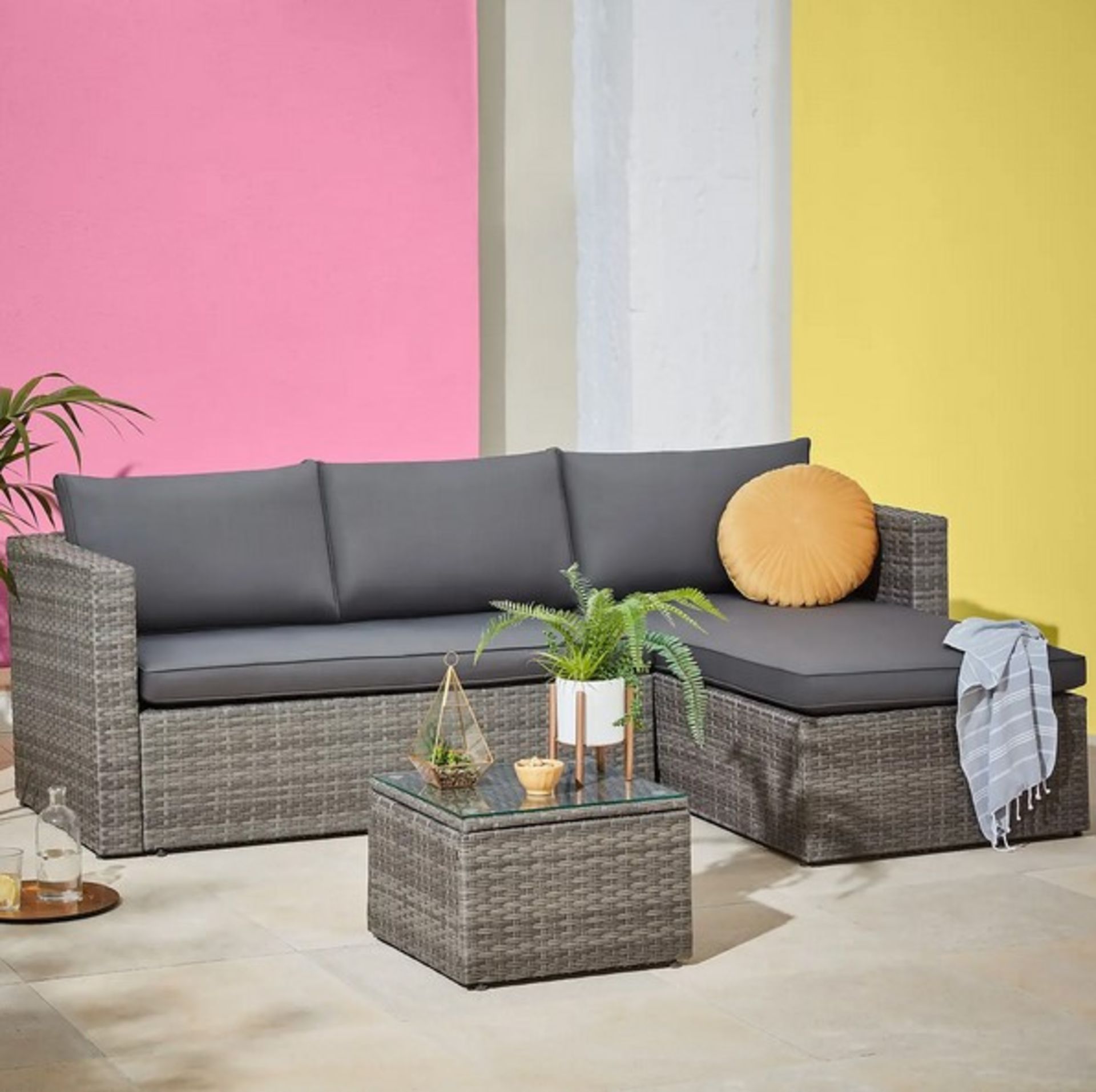 (17/Mez) RRP £345. Alexandria Grey Rattan Garden Corner Sofa Set. Suitable For Indoor And Outdoor... - Image 2 of 4