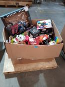 Title: (100/10G) Traders Lot Ð Contents Of Pallet. Raw Customer Returns. Mixed Gadgets & Toys. (