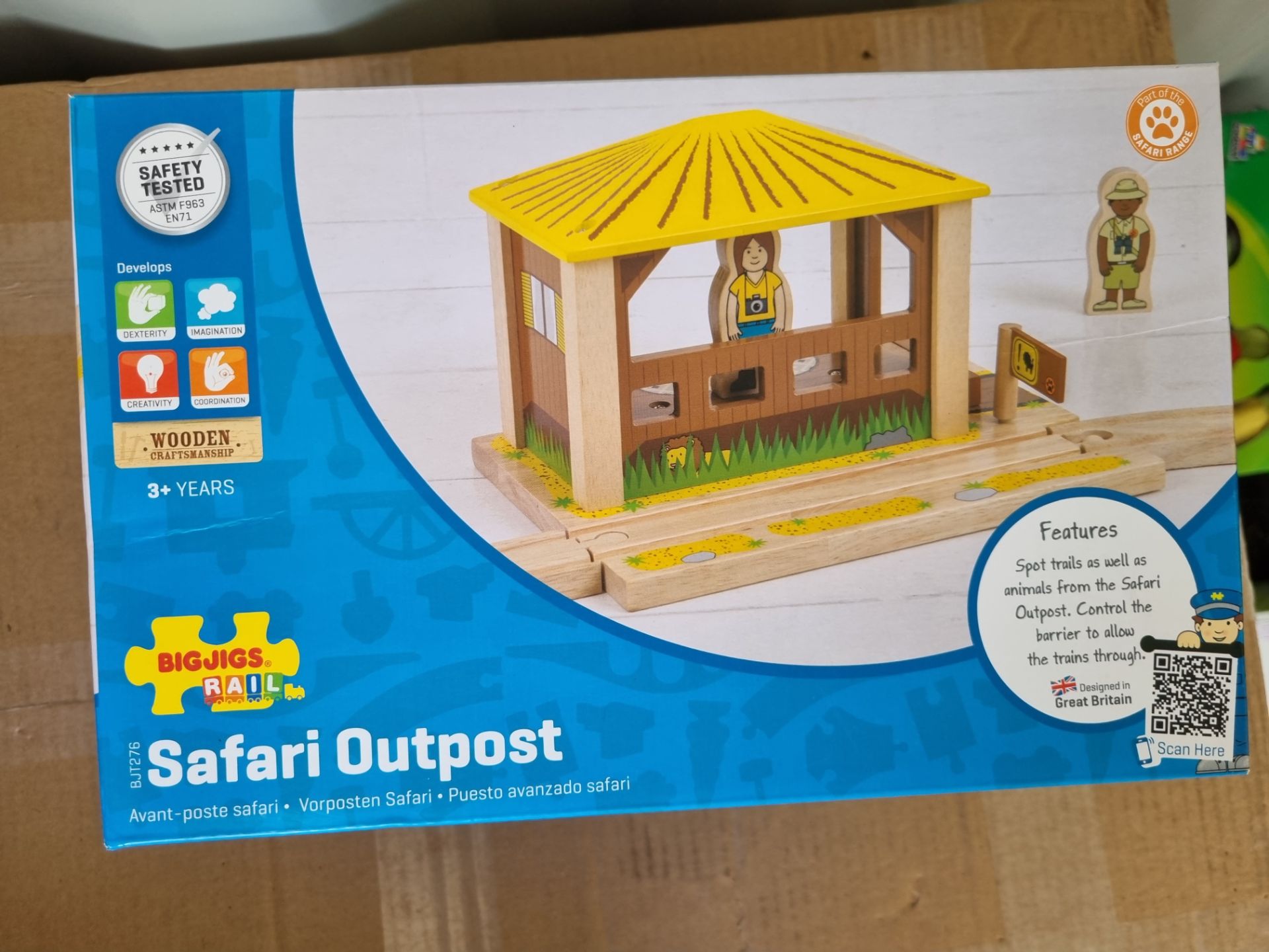 BigJigs Safari Outpost - Toy Shop Closure Lot