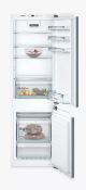 ITEM_DESCRIPTION - Bosch Serie 4 KIN86VFF0G Integrated 60/40 Fridge Freezer - Grading Info. -...