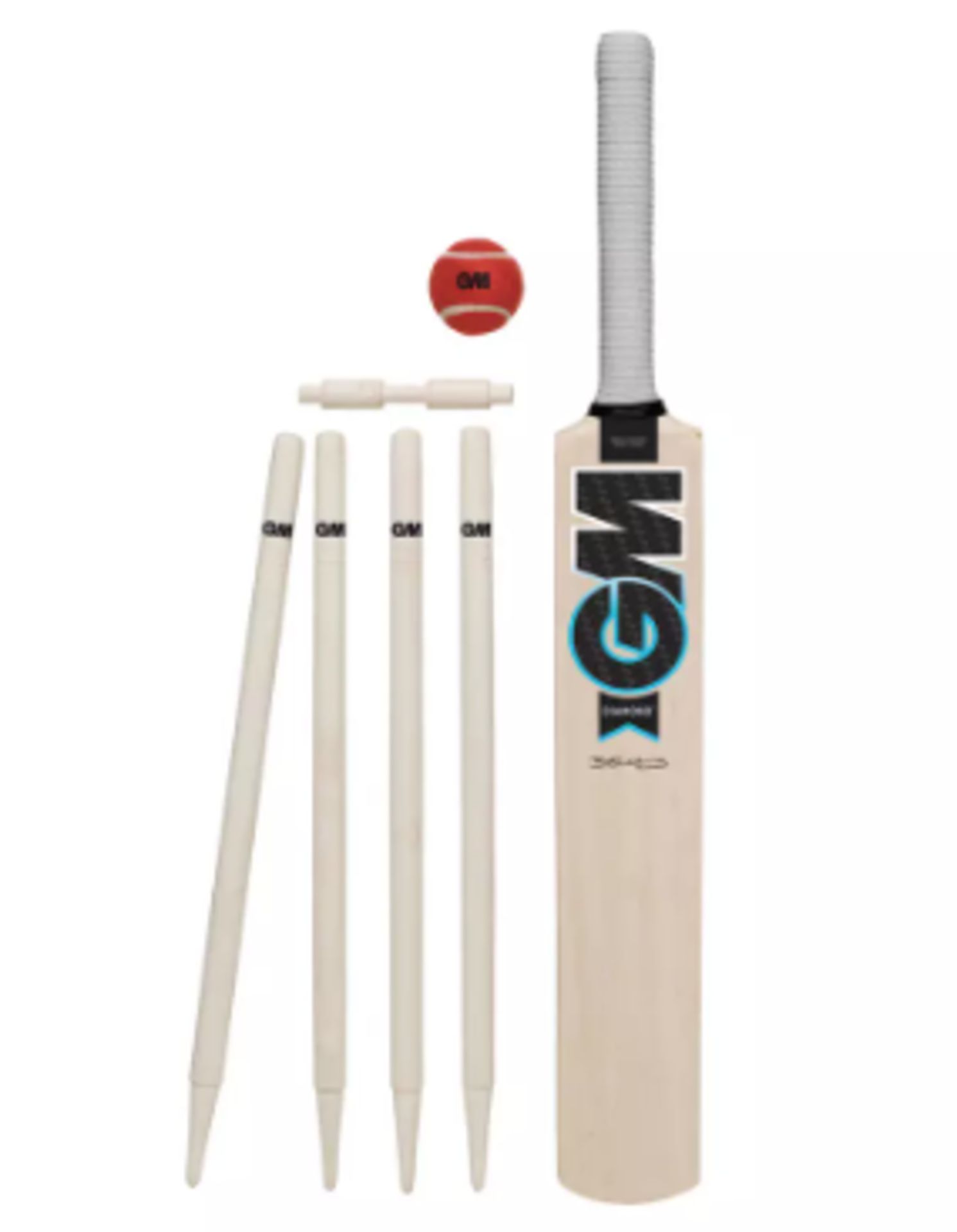 Diamond Cricket Set. RRP £23.00 - GRADE U