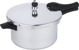 Prestige 6L pressure cooker. RRP £40.00 - GRADE U