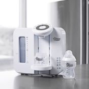 (41/7L) Lot RRP £198. 2x Tommee Tippee Closer To Nature Perfect Prep Machine White RRP £99 Each.