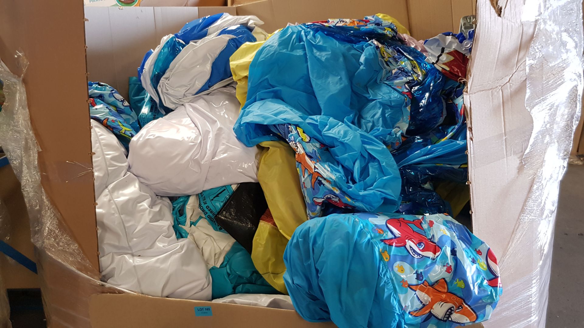 (165/P) Trader’s Lot – Contents Of Full Pallet. A Quantity Of Mixed Kid’s Connection Inflatable I... - Image 12 of 17