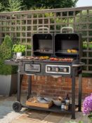 (118/6N) RRP £219. UniFlame Classic Big American Gas / Charcoal 3 Burner Grill. (Unsure If Comple...