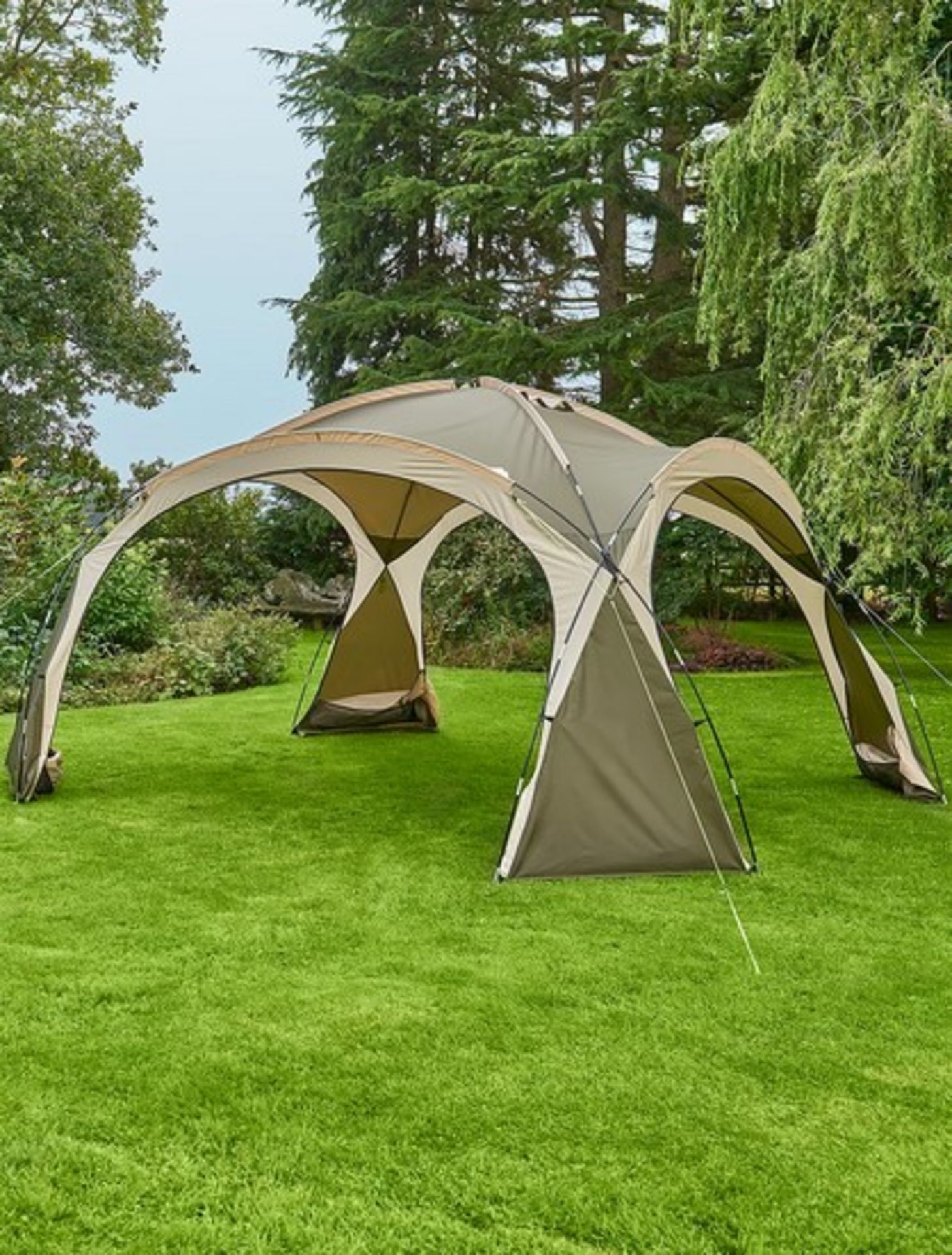 (35/6O) RRP £89. Ozark Trail Cream Camping Sun Shelter. Assembled Dimensions: (W427x D427x H213cm... - Image 3 of 6