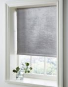 (96/Mez) RRP £59. Crushed Velvet Roller Blind In Grey. Dimensions: (180x 60cm)