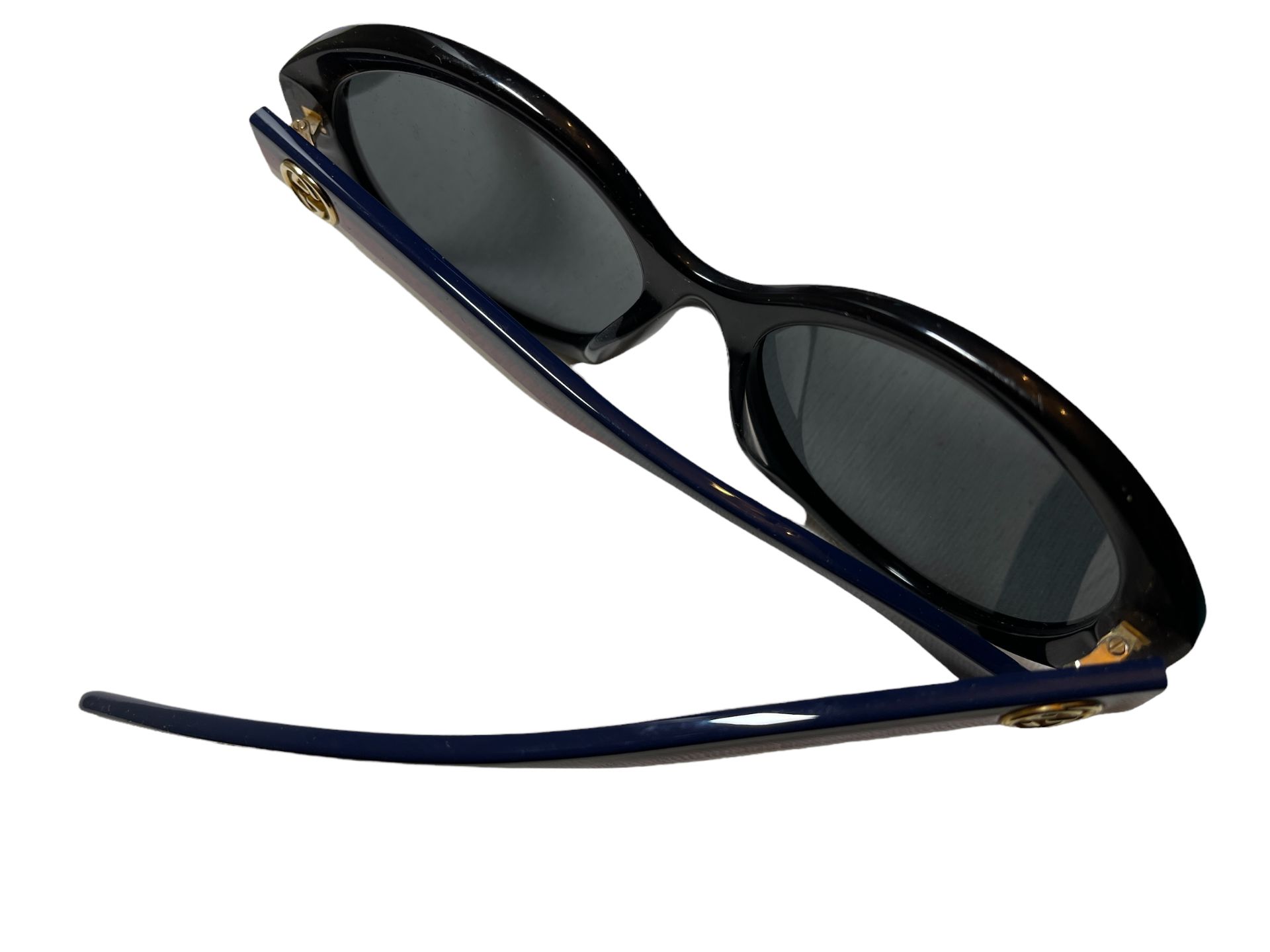 GUCCI Ladies Oversized Sunglasses - Surplus Stock or Ex Demo from our Private Jet Charter - Image 12 of 18