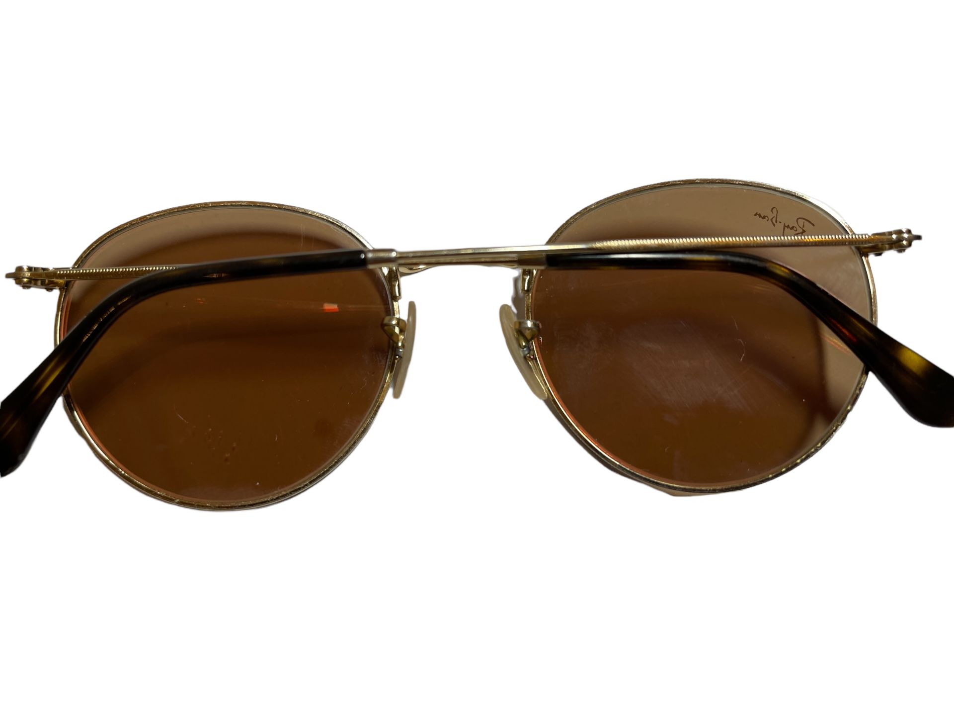 Ray-Ban Round Metal Sunglasses with Case RRP £137 - Ex Demo/SurplusStock from Private Jet Charter - Image 3 of 3