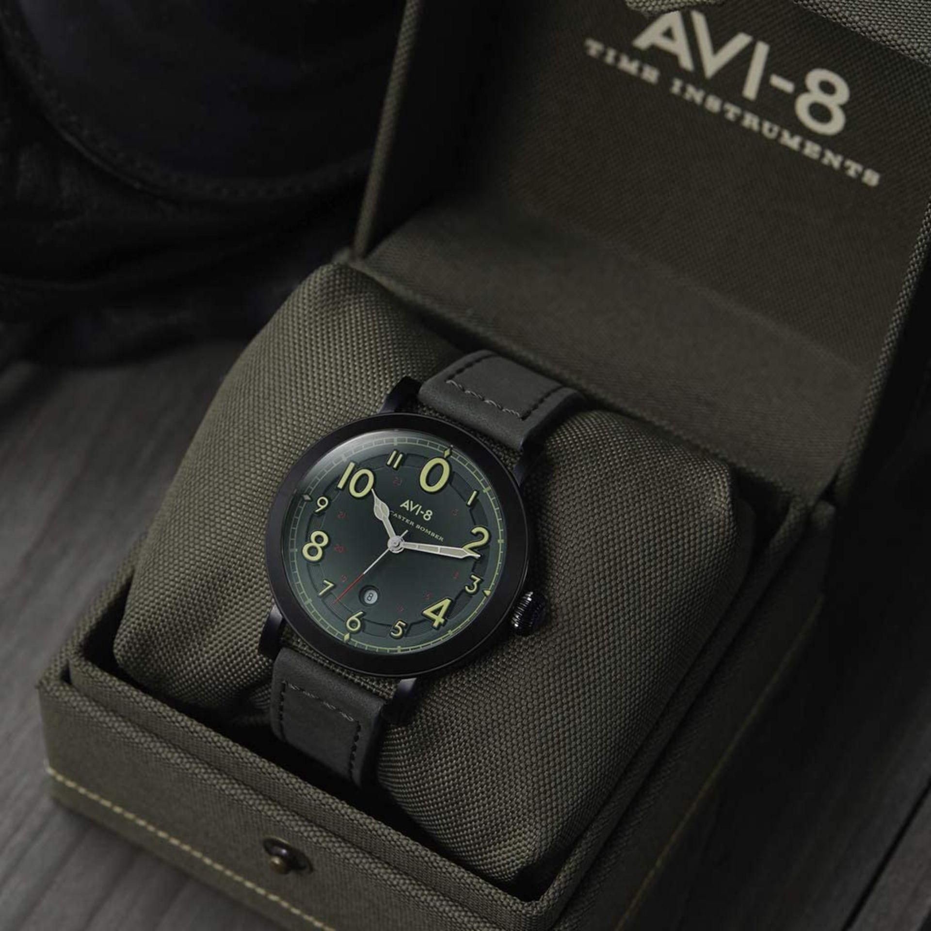 AVI-8 Mens Quartz Analog Watch, Green Leather Band, Steel Case - Ex Demo or Return from Private J... - Image 5 of 6