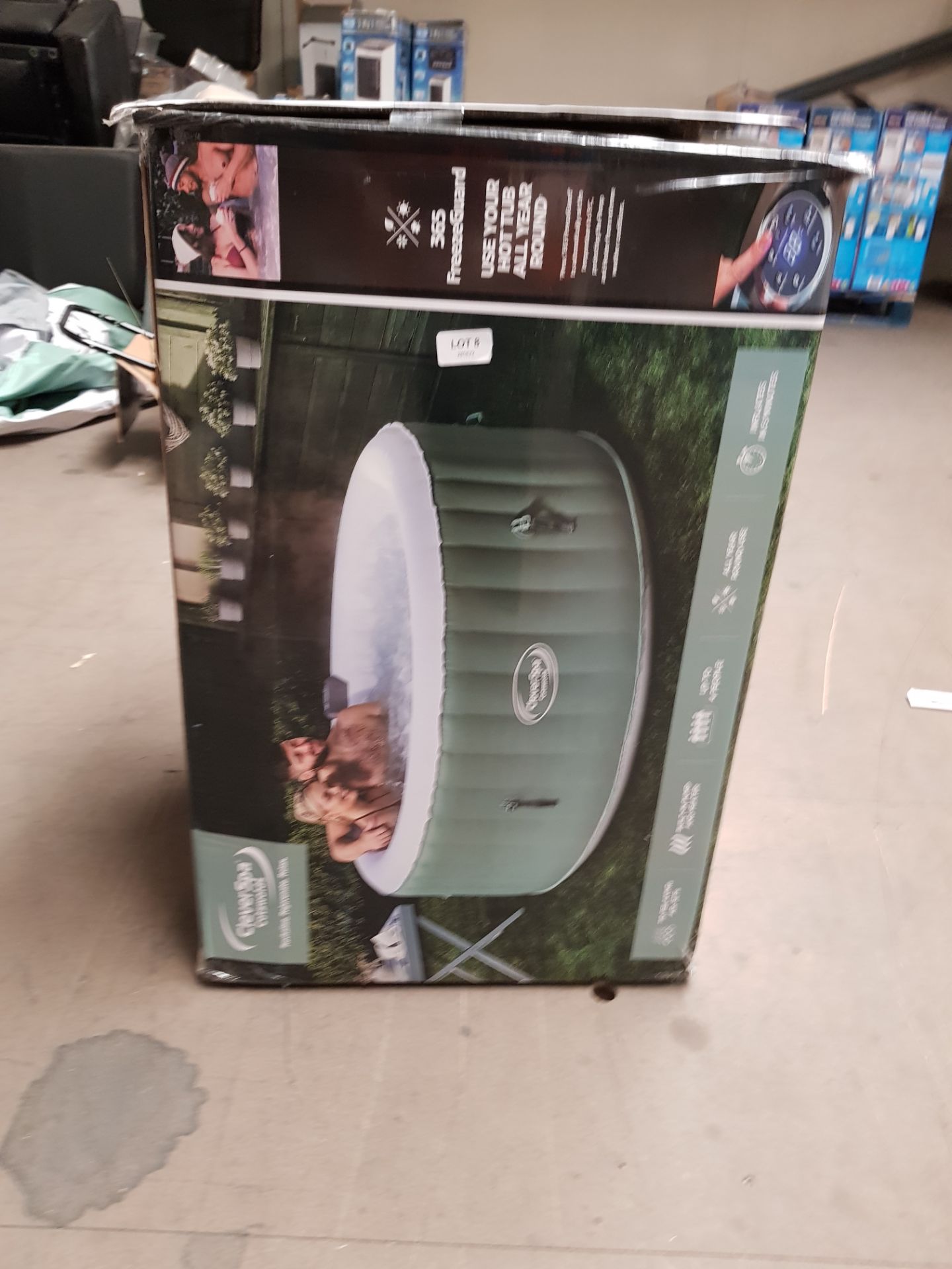 (8/Mez) RRP £390. Clever Spa Cotswolds 4 Person Round Hot Tub. Space Saving Integrated Pump & Hea... - Image 7 of 7