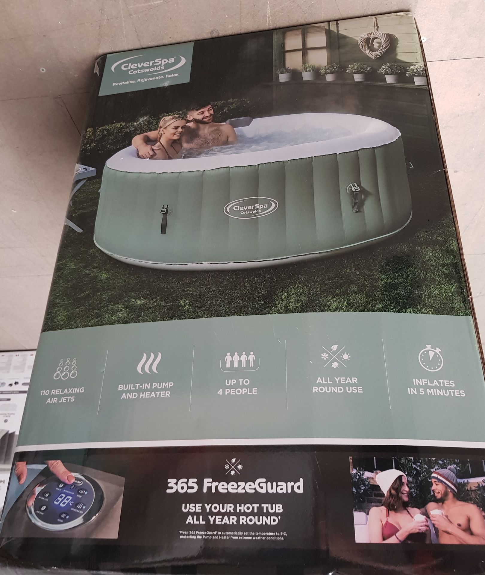 (8/Mez) RRP £390. Clever Spa Cotswolds 4 Person Round Hot Tub. Space Saving Integrated Pump & Hea... - Image 5 of 7