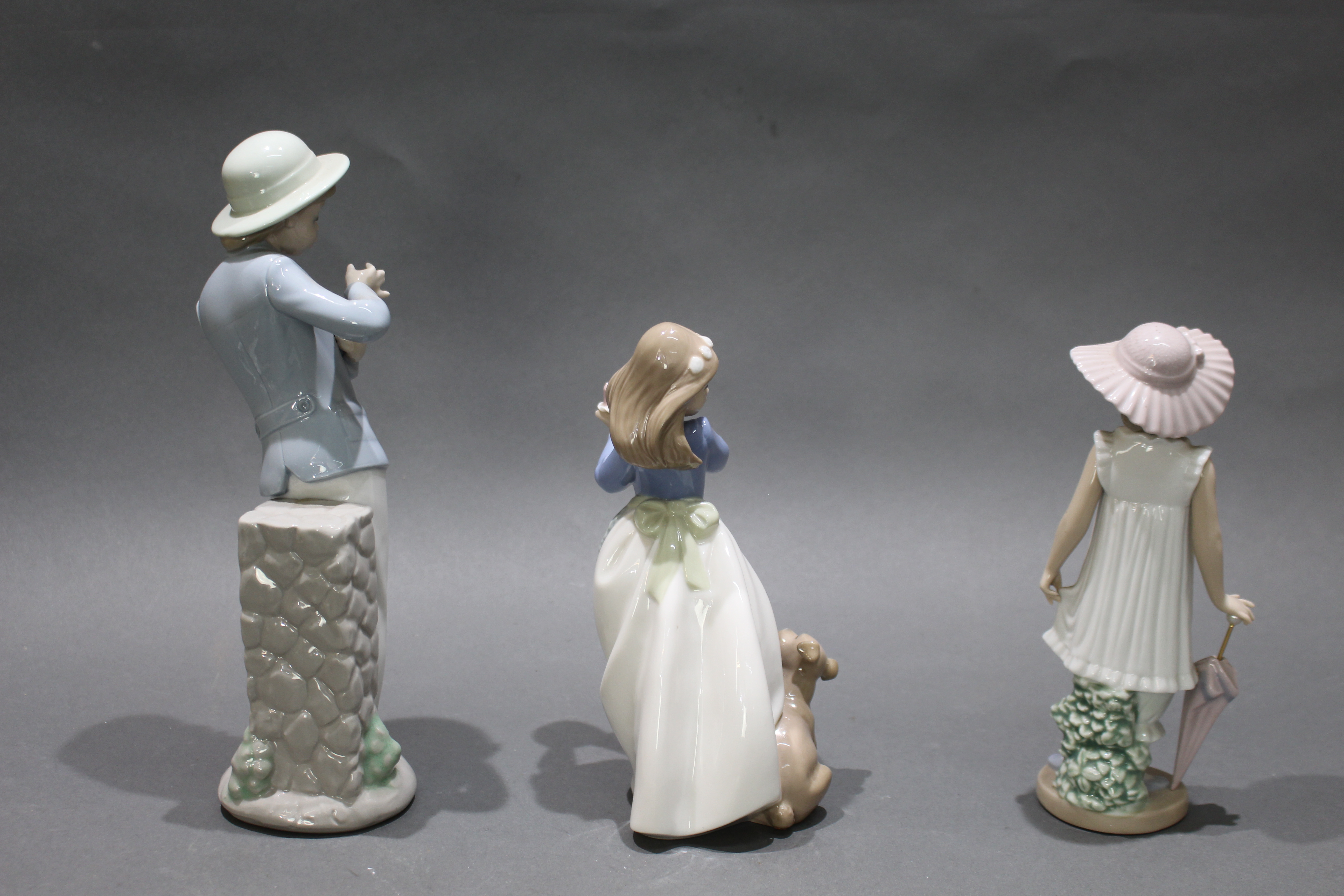 Set of 3 Nao Figurines - Image 2 of 3