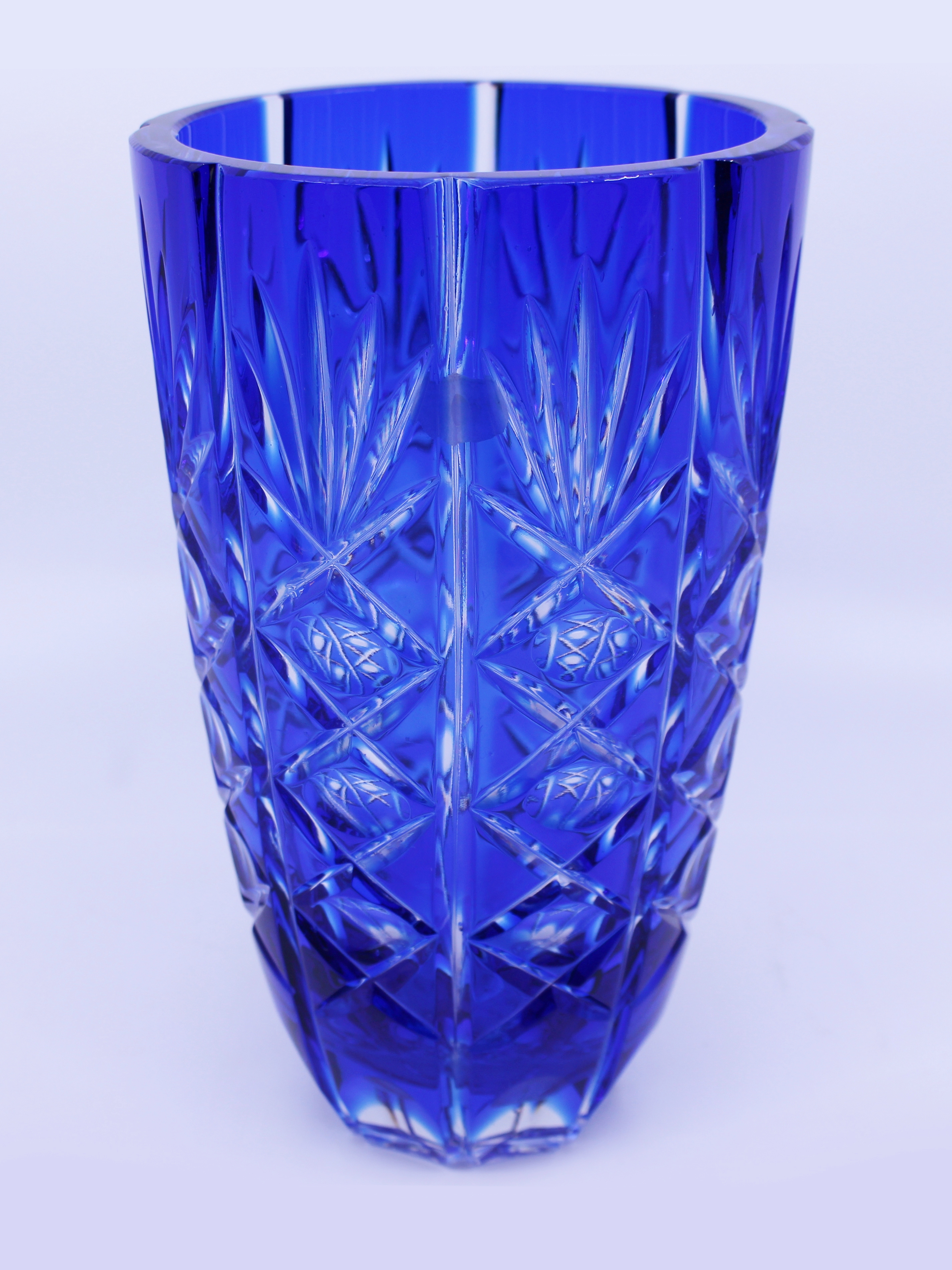 English Vintage Blue Overlay Crystal Glass Vase - Image 6 of 6
