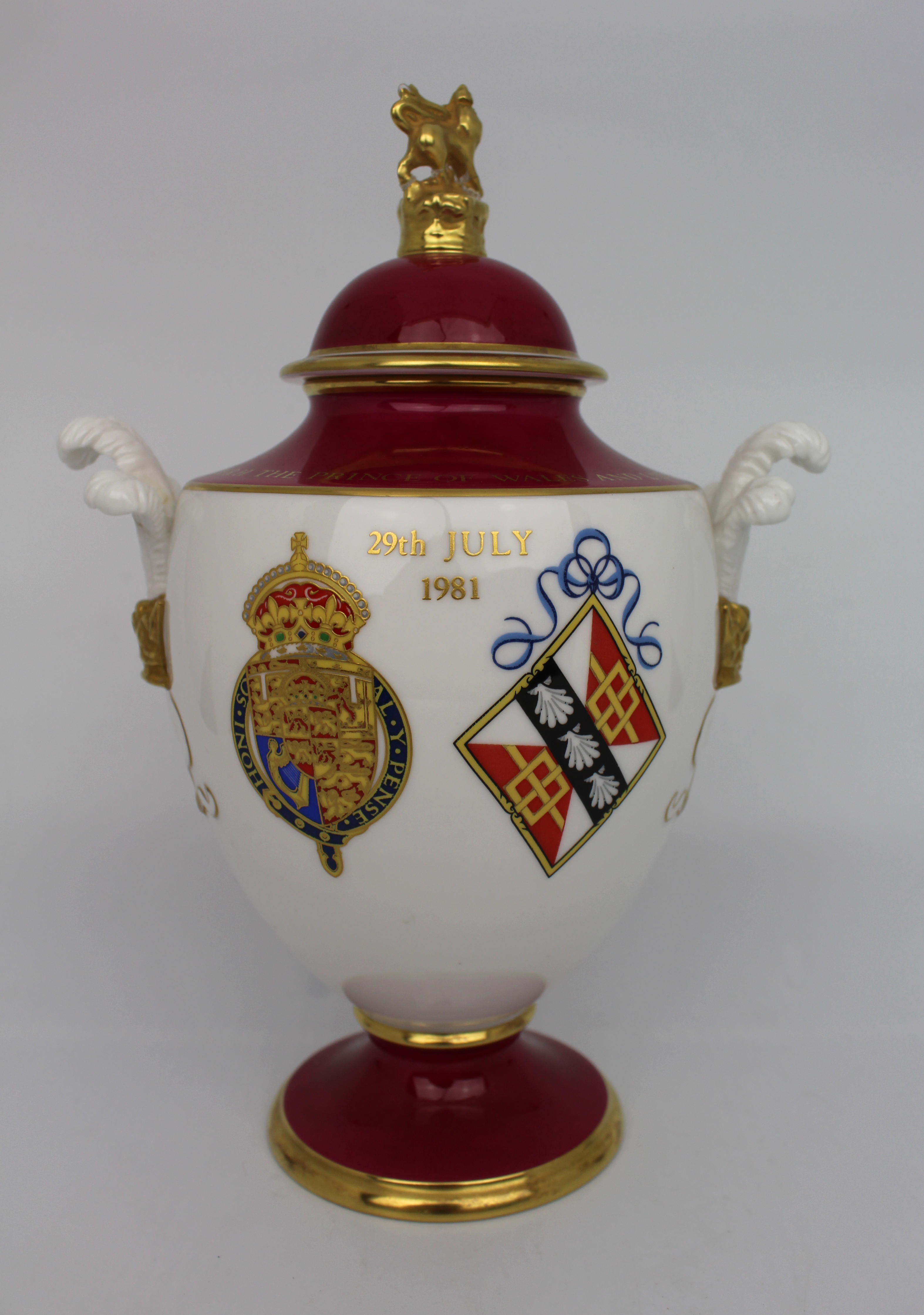 Royal Worcester Royal Marriage Vase - Image 4 of 6