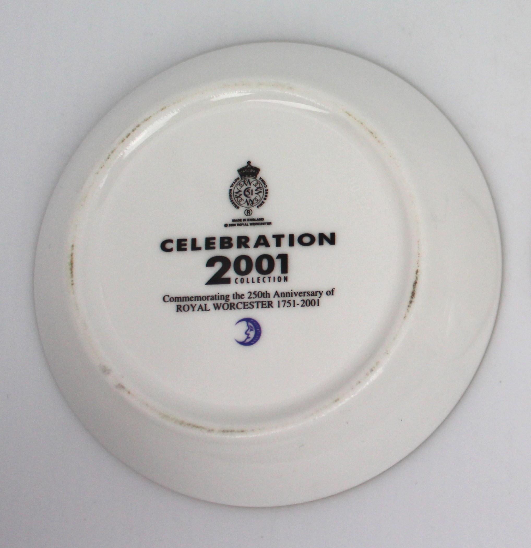 Royal Worcester Celebration 2001 Pin Dish - Image 2 of 2